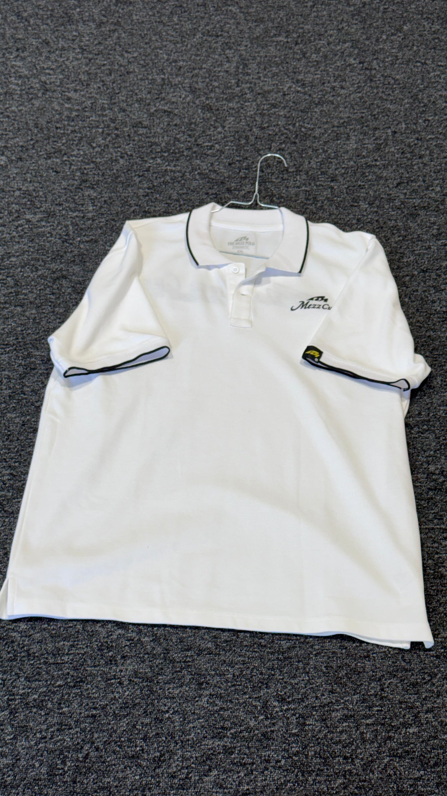 Polo shirt "Mezz cues"